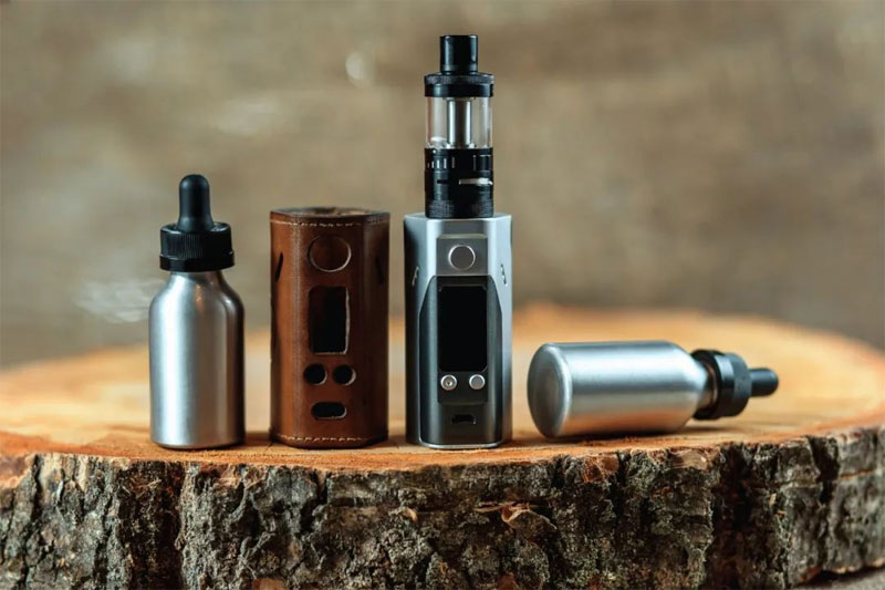 Exploring the Link Between E-Cigarettes and Pneumonia Risk
